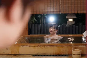 Chuyến đi giã ngoại gia đình, thay vì địt vợ mang thai thì thanh niên lại địt mẹ vợ có thai